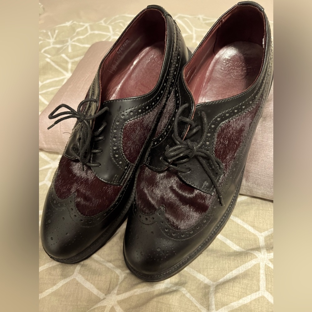 Pair of shoes